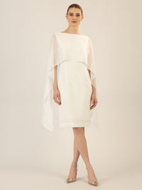 APART Kleid mit Chiffonstola aus einer leicht strukturierten Ware und angearbeitetem Cape | creme