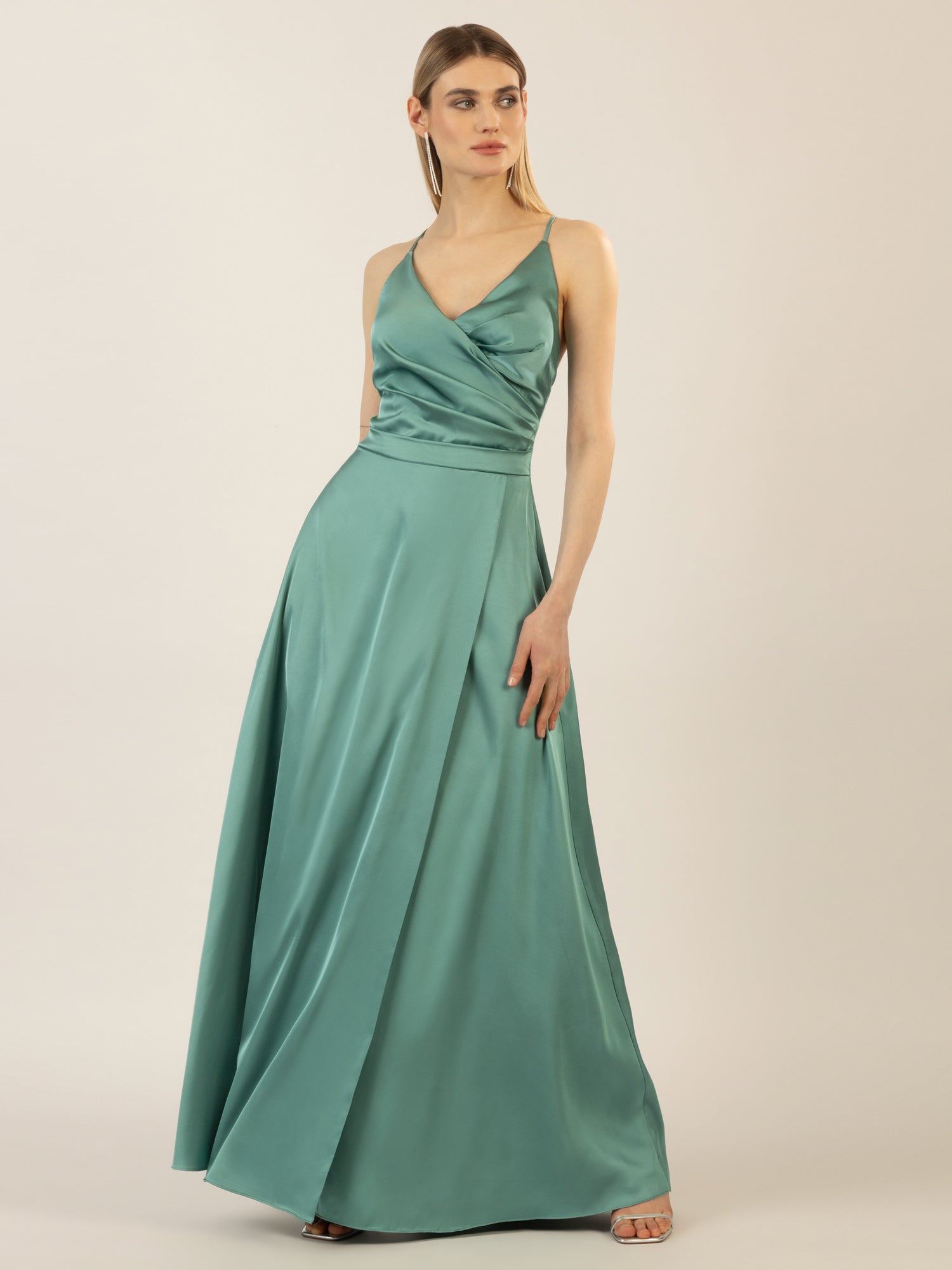 APART Satin-Abendkleid mit Wickeleffekt | jade
