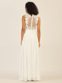 APART Abendkleid im Materialmix aus bestickter Spitze und Chiffon | creme