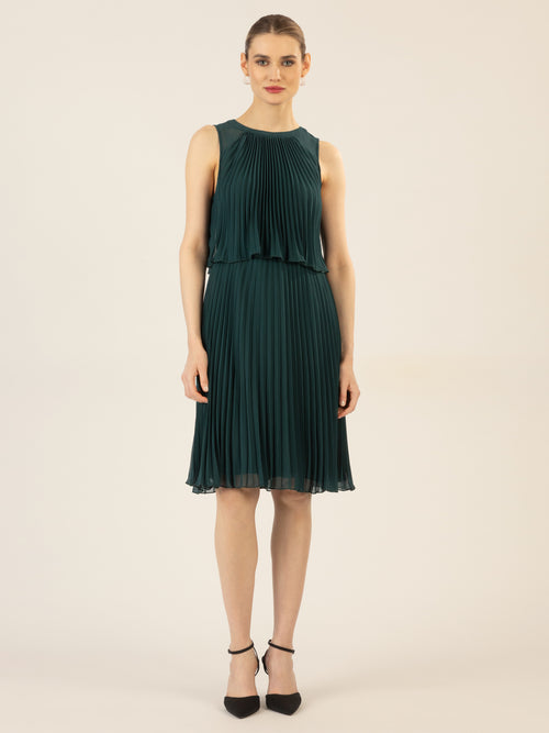 APART Cocktailkleid mit rundem Ausschnitt und schmalem , sichtbaren Halsring | emerald image 1