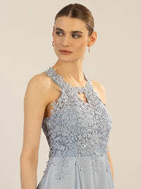 APART Cocktailkleid aus einer plastischen Spitze und Chiffon | hellblau