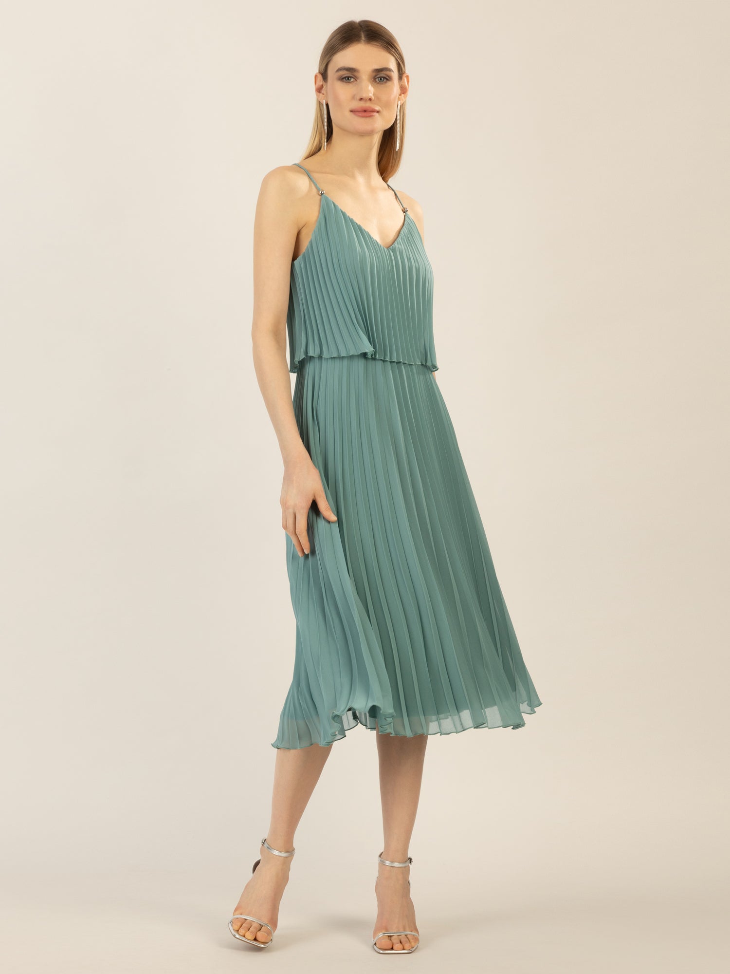 APART kurzes Plisseekleid in 2in1 Optik | jade