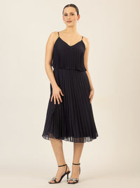 APART kurzes Plisseekleid in 2in1 Optik | nachtblau
