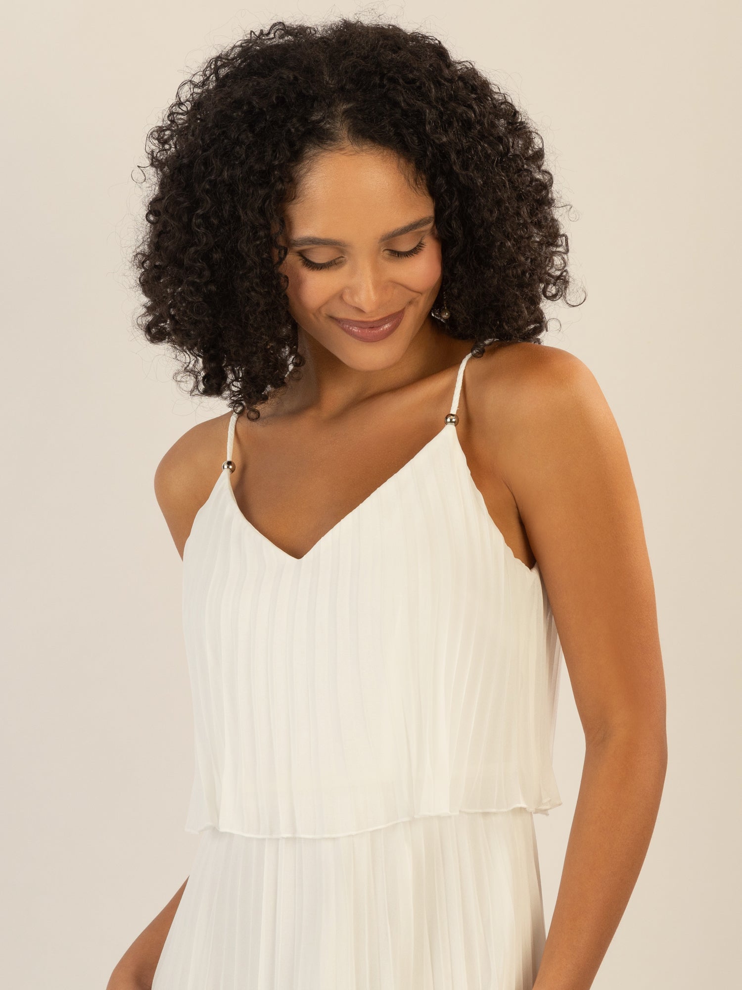 APART kurzes Plisseekleid in 2in1 Optik | creme