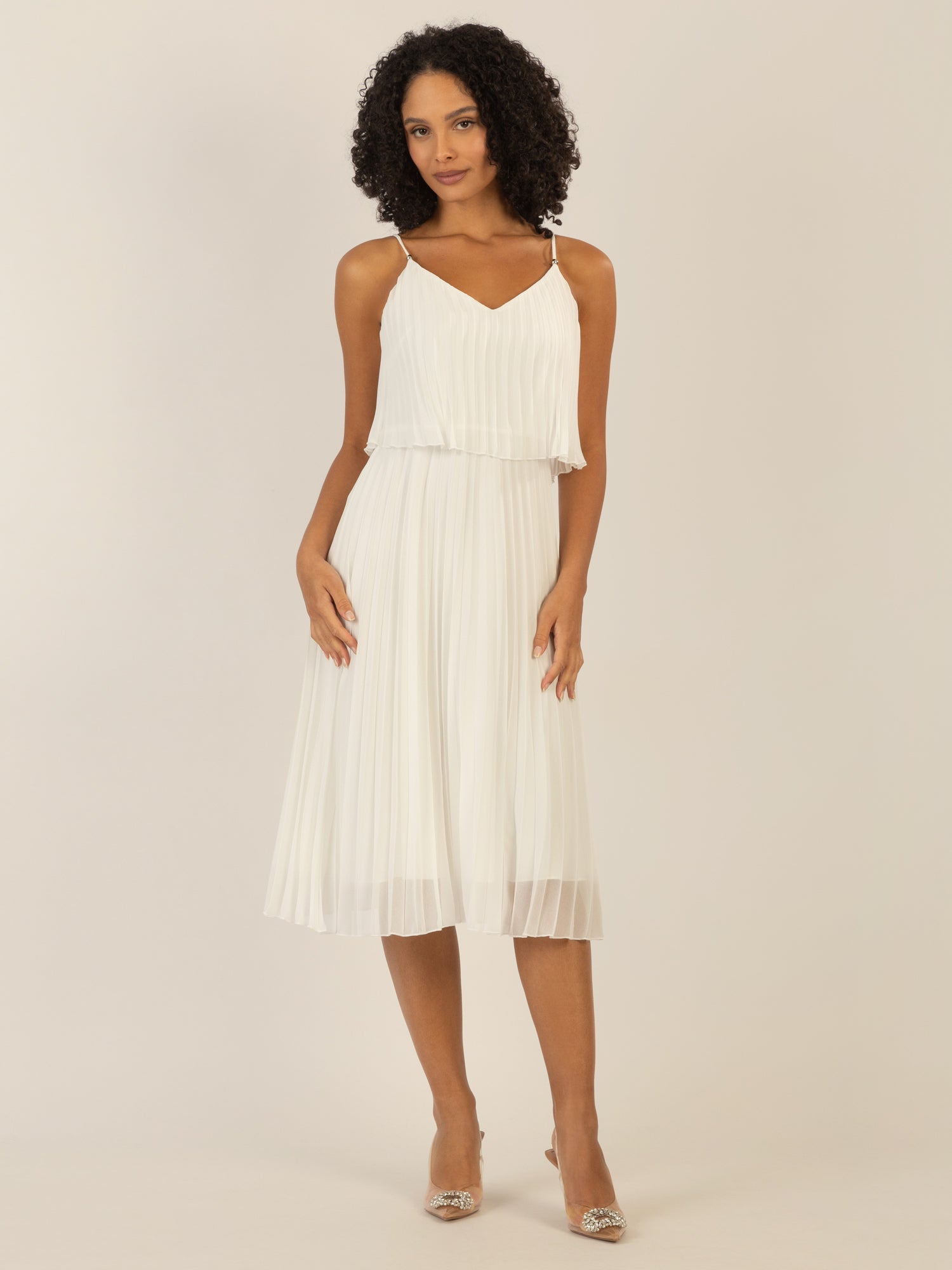 APART kurzes Plisseekleid in 2in1 Optik | creme