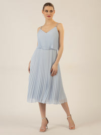 APART kurzes Plisseekleid in 2in1 Optik | hellblau