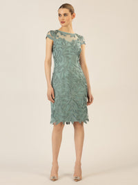 APART Cocktailkleid, aufwendig bestricktes Meshkleid | jade