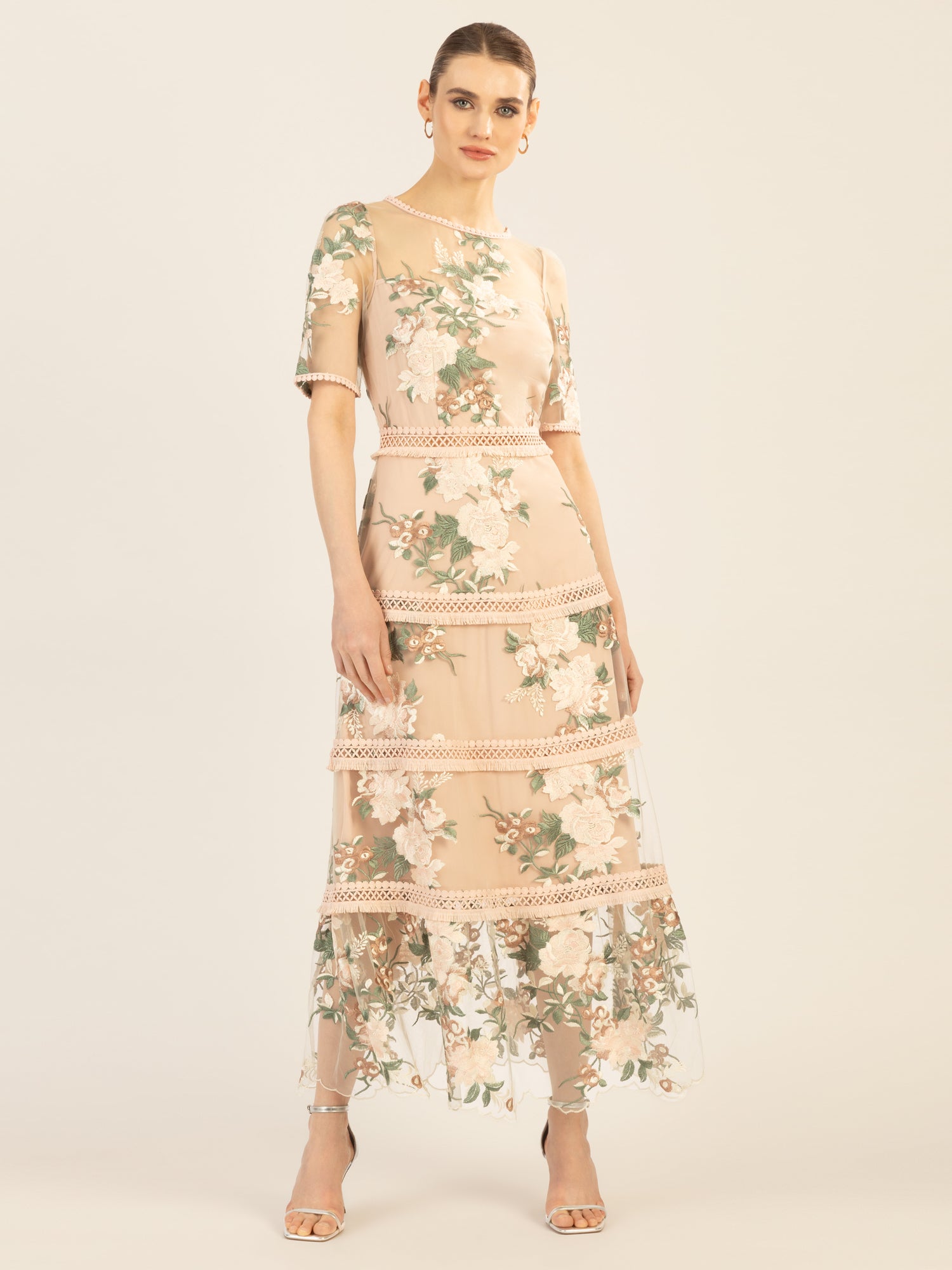 APART besticktes Midikleid allover bestickt mit plastischem Blumenmuster | nude-multicolor