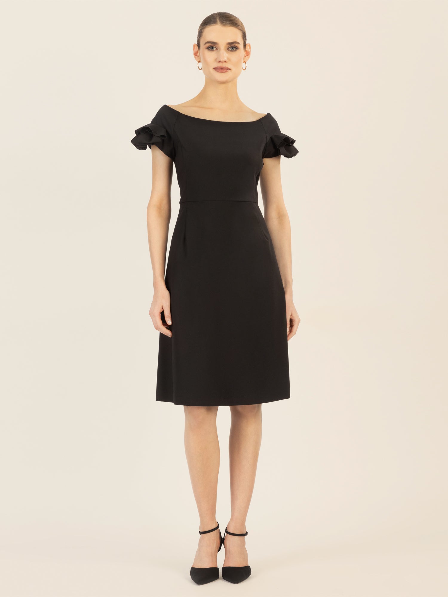 APART Cocktailkleid mit sehr weiten Ausschnitt | schwarz