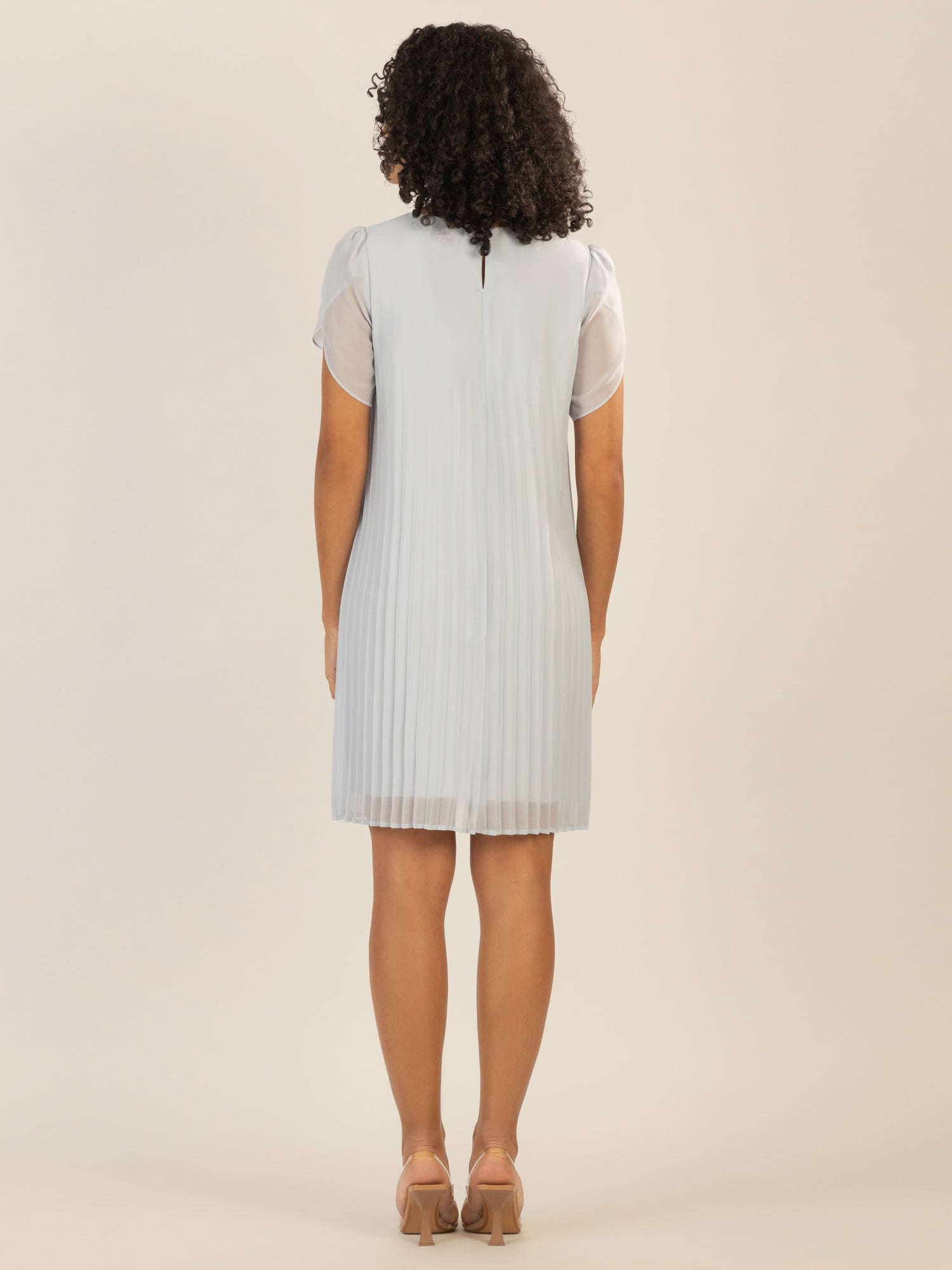 APART Chiffonkleid aus einem leicht körnigen Georgette | hellblau
