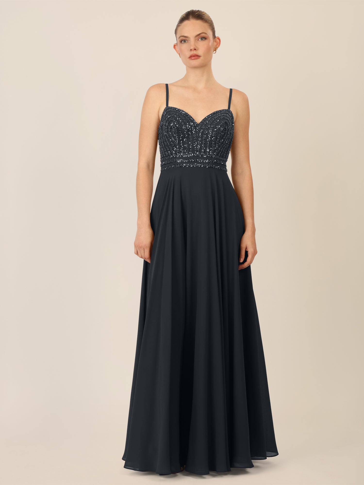 APART Glamourkleid mit Perlenstickerei | schwarz