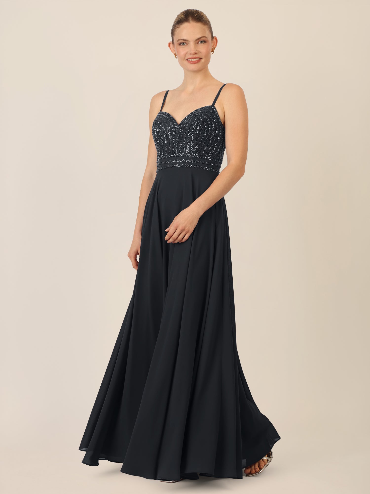 APART Glamourkleid mit Perlenstickerei | schwarz