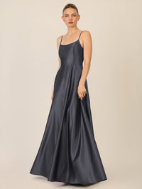 APART Langes Ballkleid aus Satin mit Spaghettiträgern | nachtblau