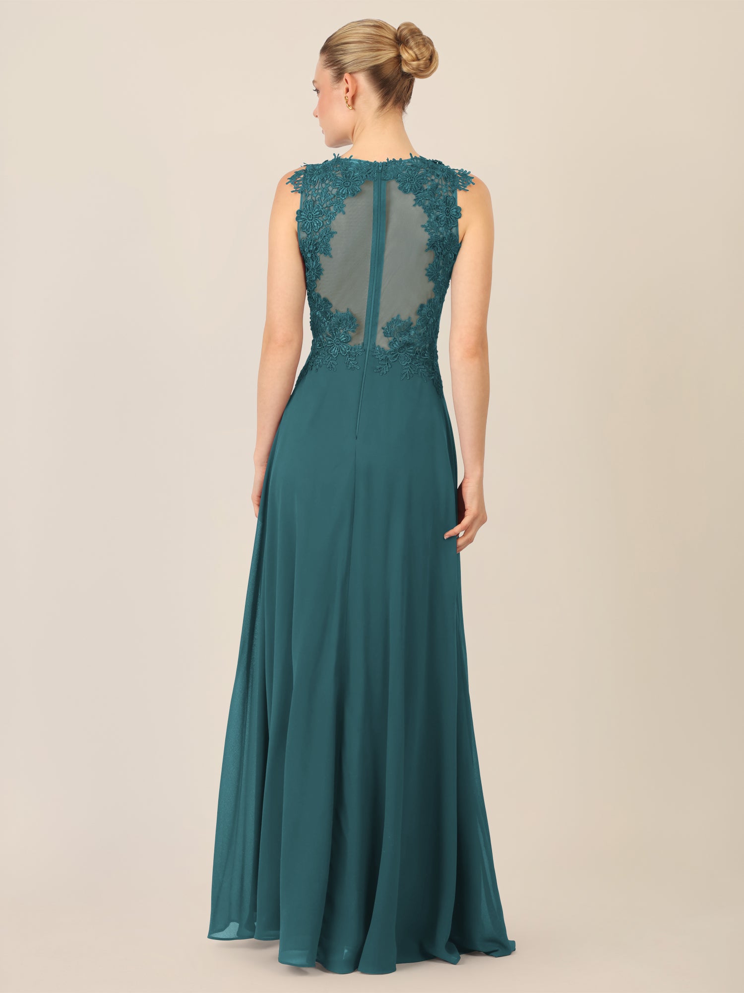 APART Abendkleid mit floraler Spitze und Tüll-Einsatz | dunkelgrün