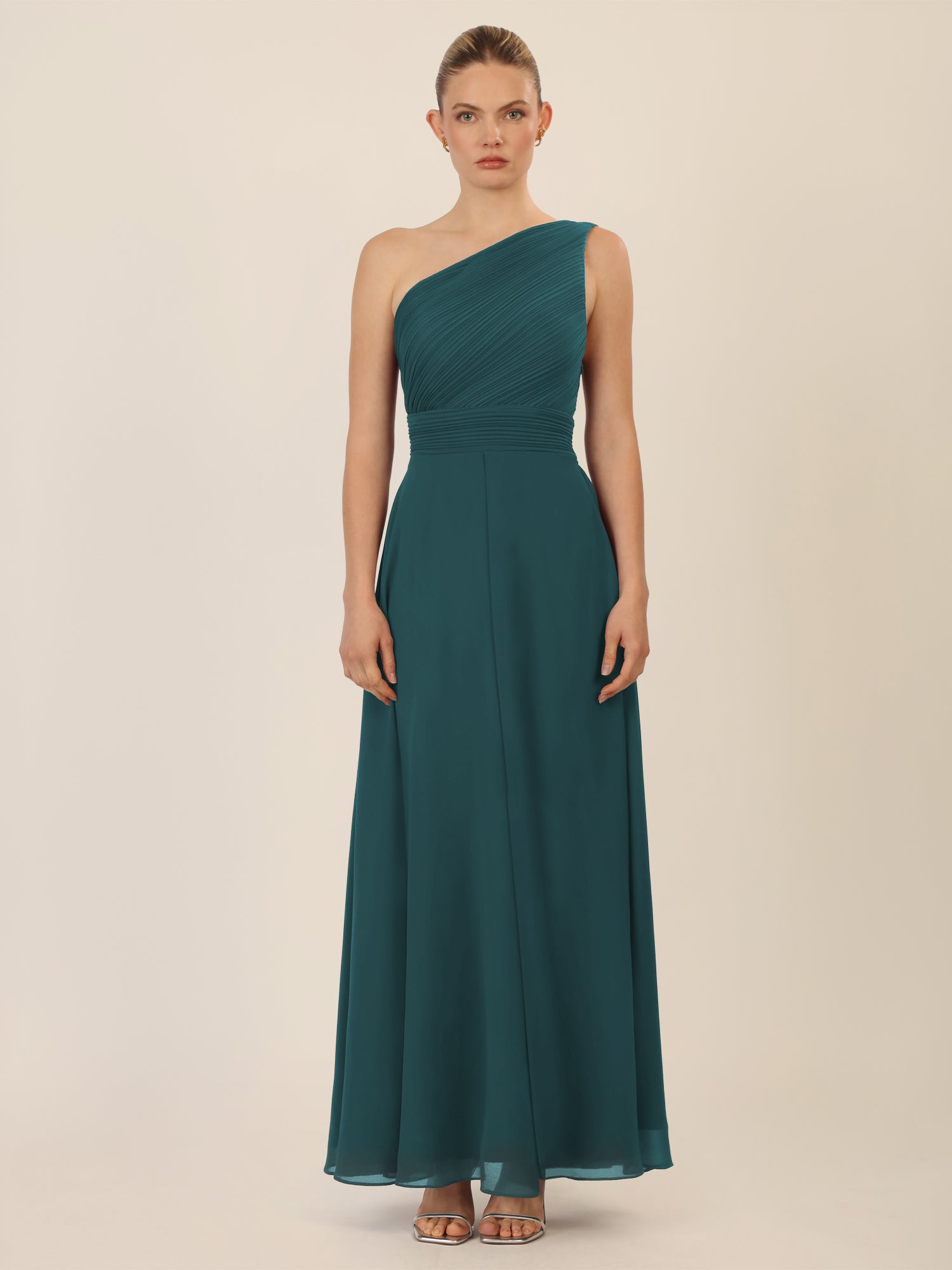 APART One-Shoulder Abendkleid mit Plisseedetail | dunkelgrün
