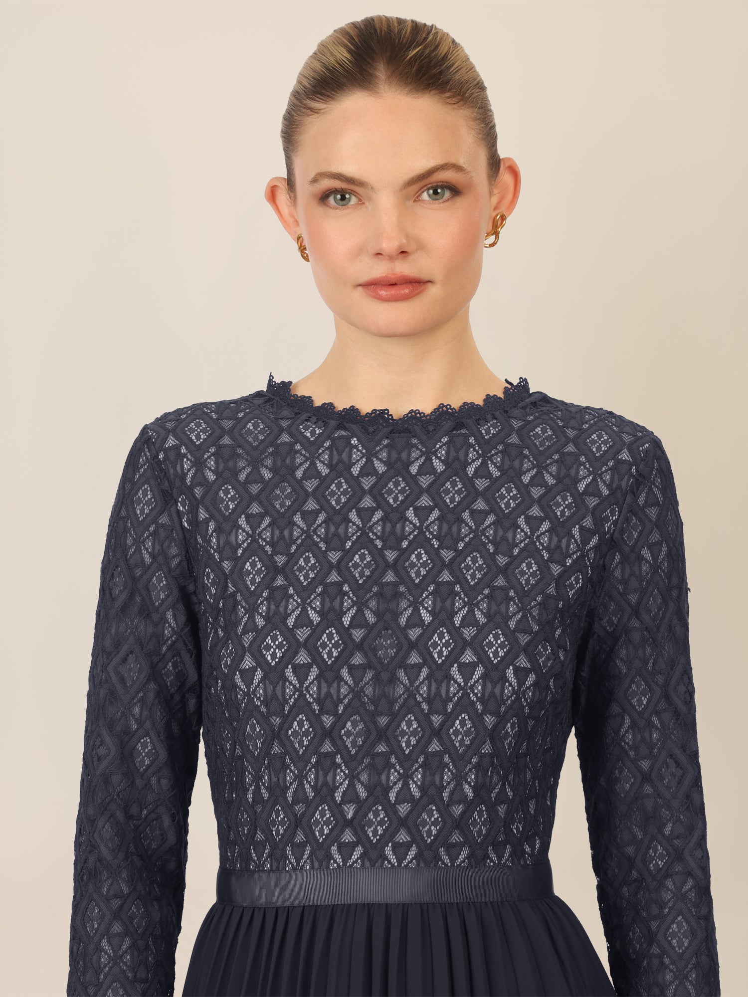 APART Abendkleid mit Plisseerock | nachtblau