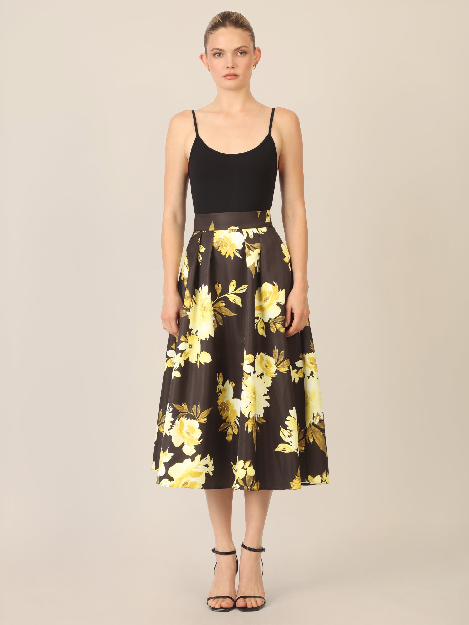 APART Satinrock bedruckt mit floralem Print | schwarz-multicolor