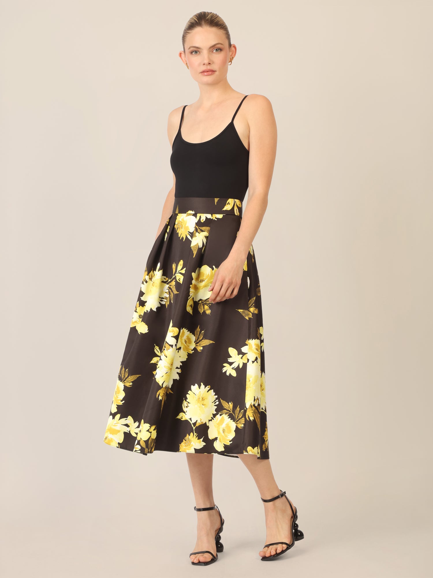 APART Satinrock bedruckt mit floralem Print | schwarz-multicolor