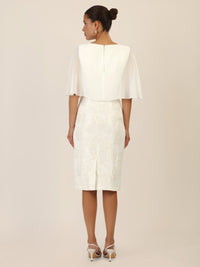 APART Jacquardkleid mit Chiffoncape mit floraler Struktur und Chiffoncape | creme
