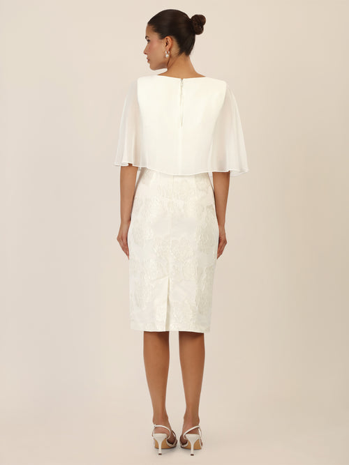 APART Jacquardkleid mit Chiffoncape mit floraler Struktur und Chiffoncape | creme image 1
