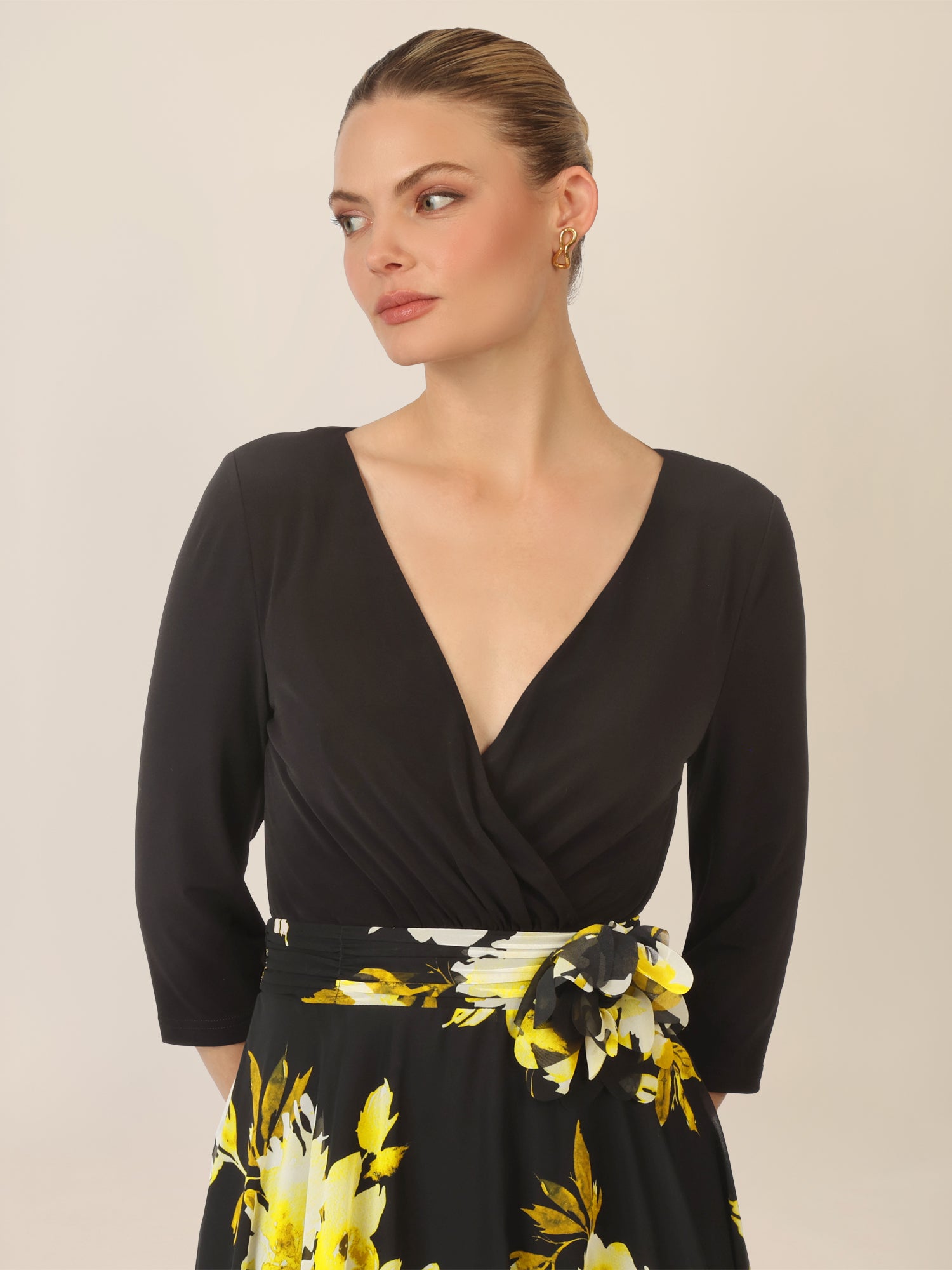 APART Chiffonkleid mit floralem Rockteil | schwarz-multicolor