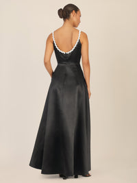 APART Satinkleid  mit Perlenbesatz am Ausschnitt | schwarz