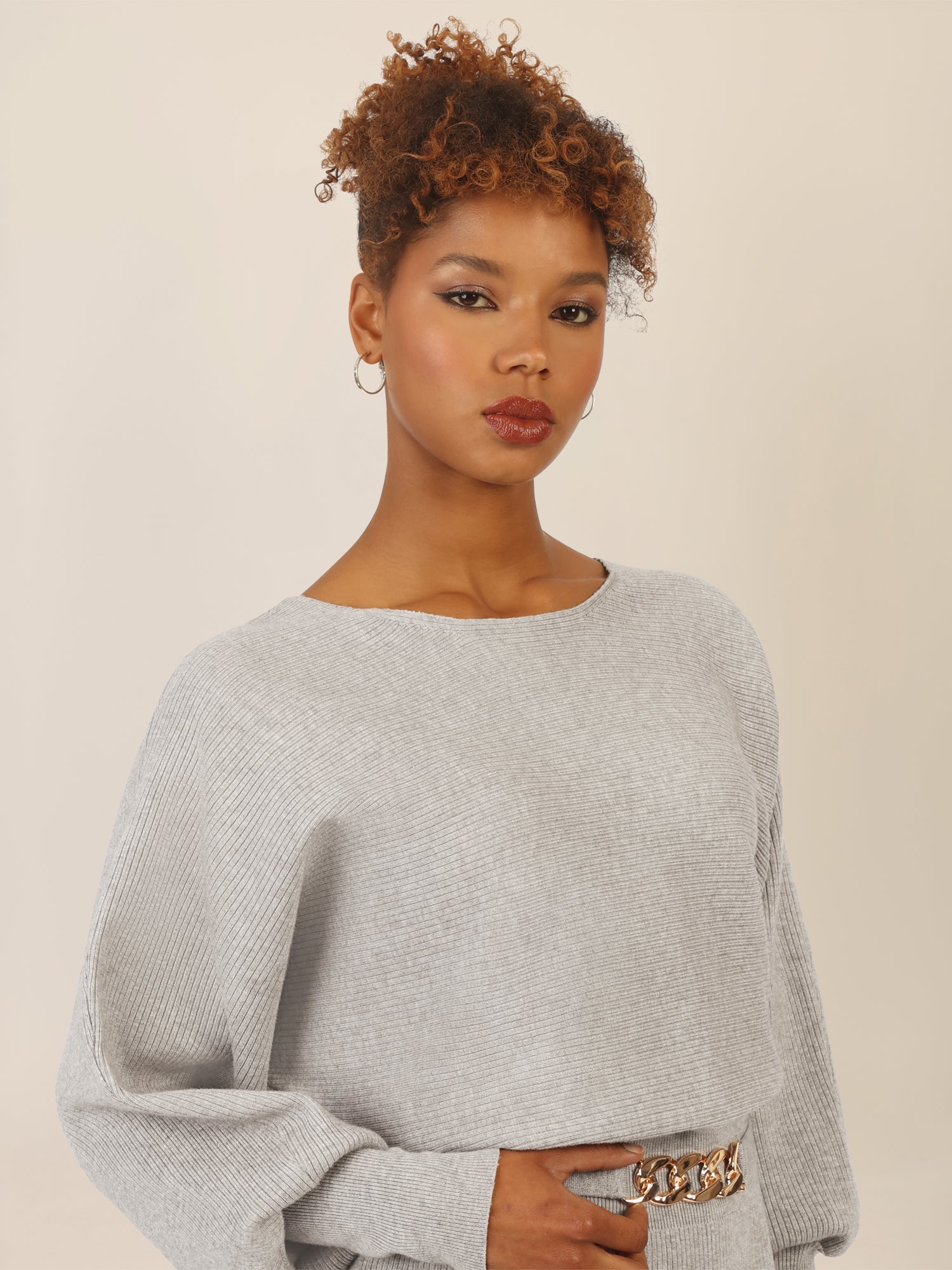 APART Strickkleid mit Gliederkette Detail Gürtel | graumeliert