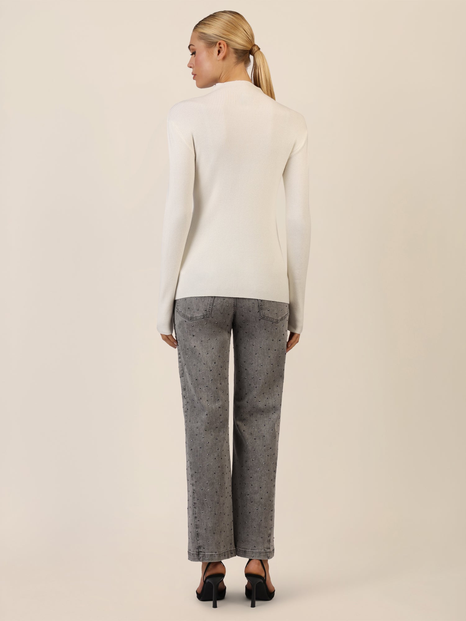 APART Pullover mit Cut-out-Detail | creme