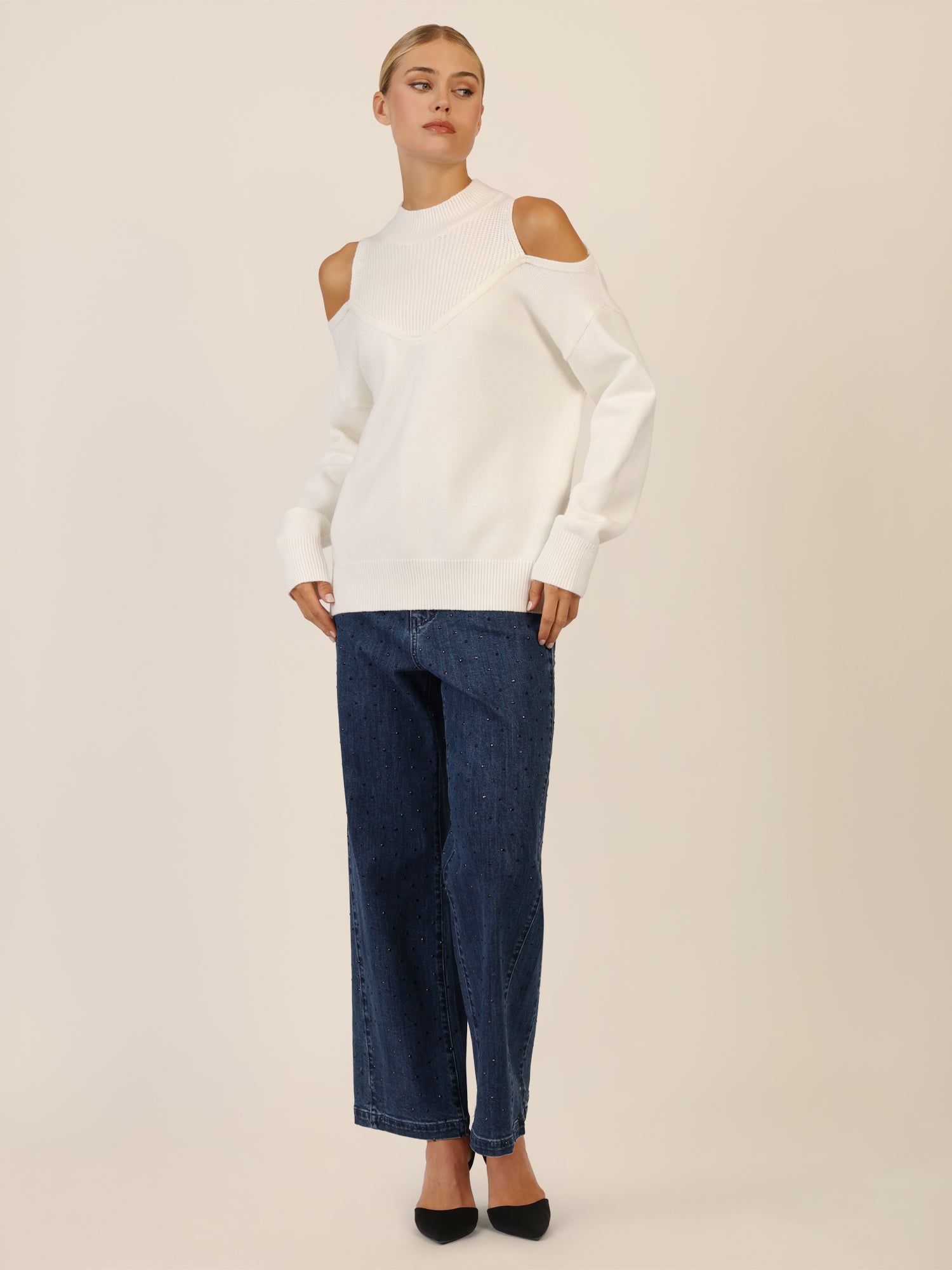 APART Oversized Pullover mit Cut-outs und Rippeinsatz | creme