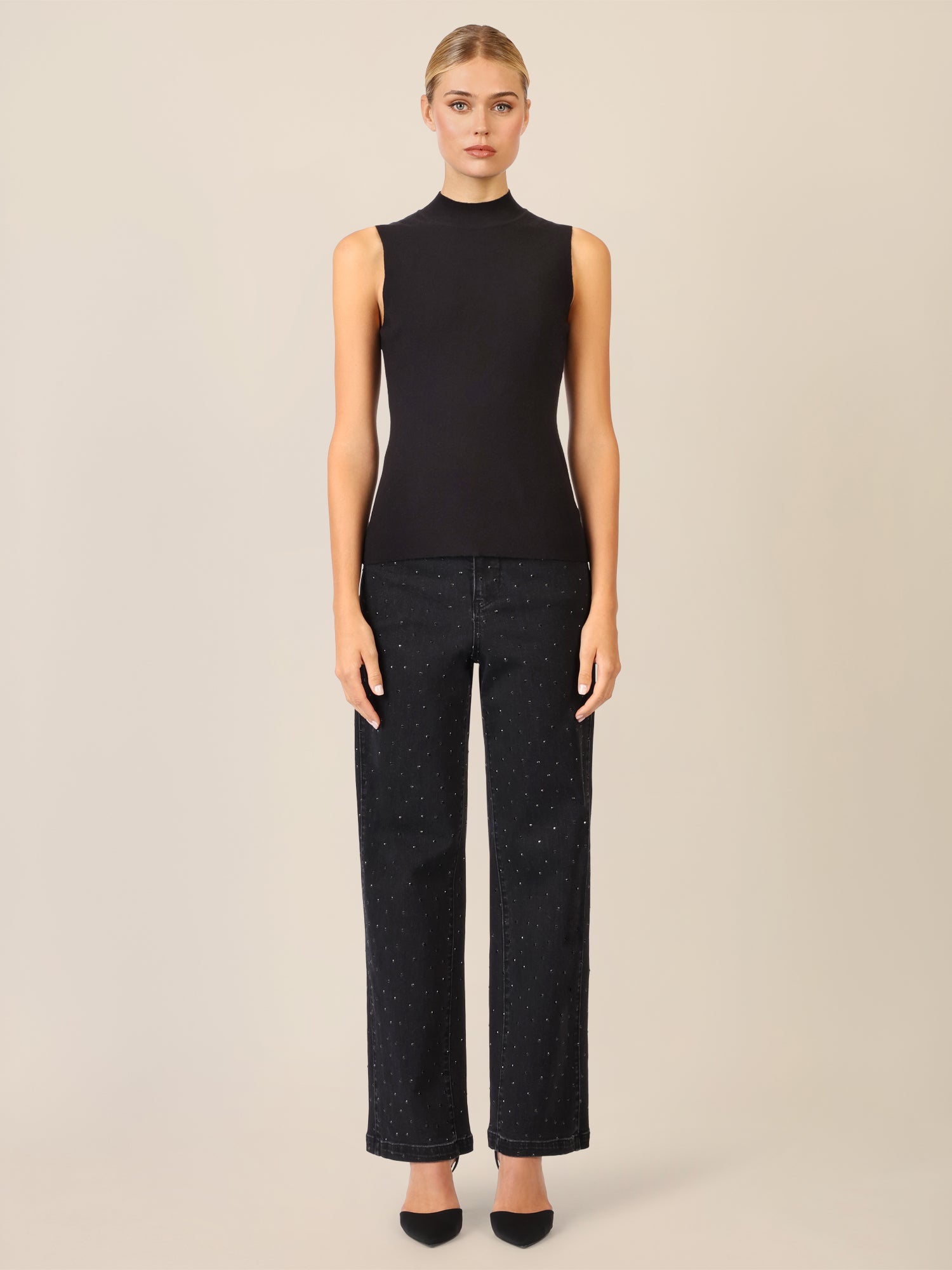 APART Stricktop mit Stehkragen und Ärmellos-Design | schwarz