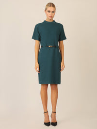 APART Strickkleid mit Gürtel und Stehkragen | dunkelgrün