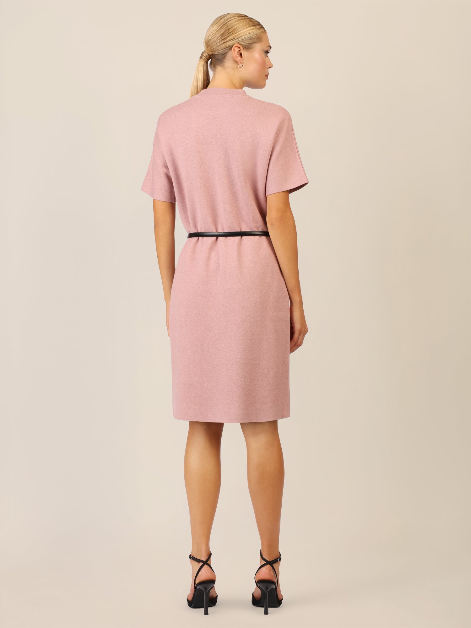 APART Strickkleid mit Gürtel und Stehkragen | mauve