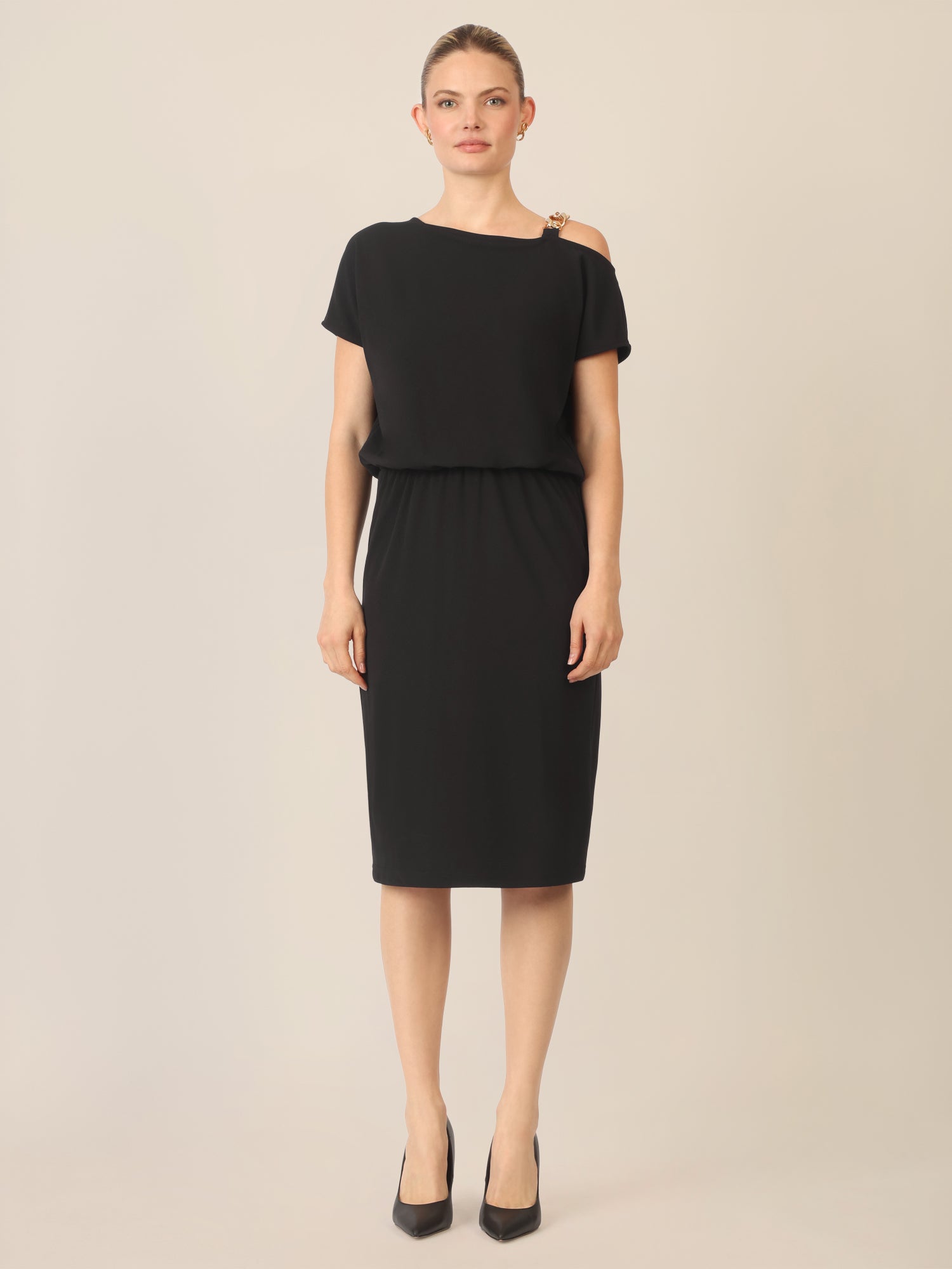 APART Kleid mit asymmetrischem Schulterdetail | schwarz