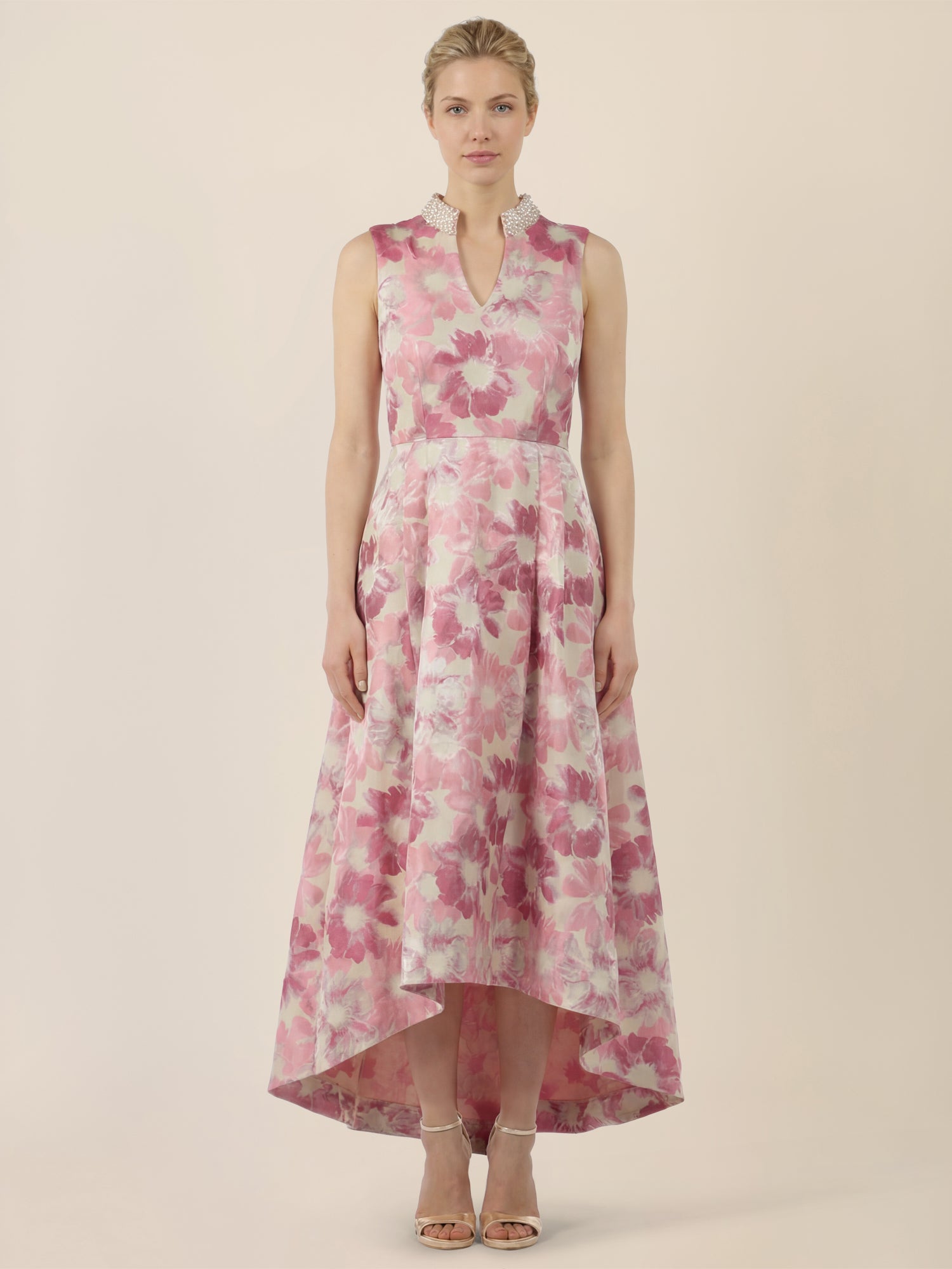 APART Midikleid mit Perlenkragen und Blütenjacquard | creme-rose