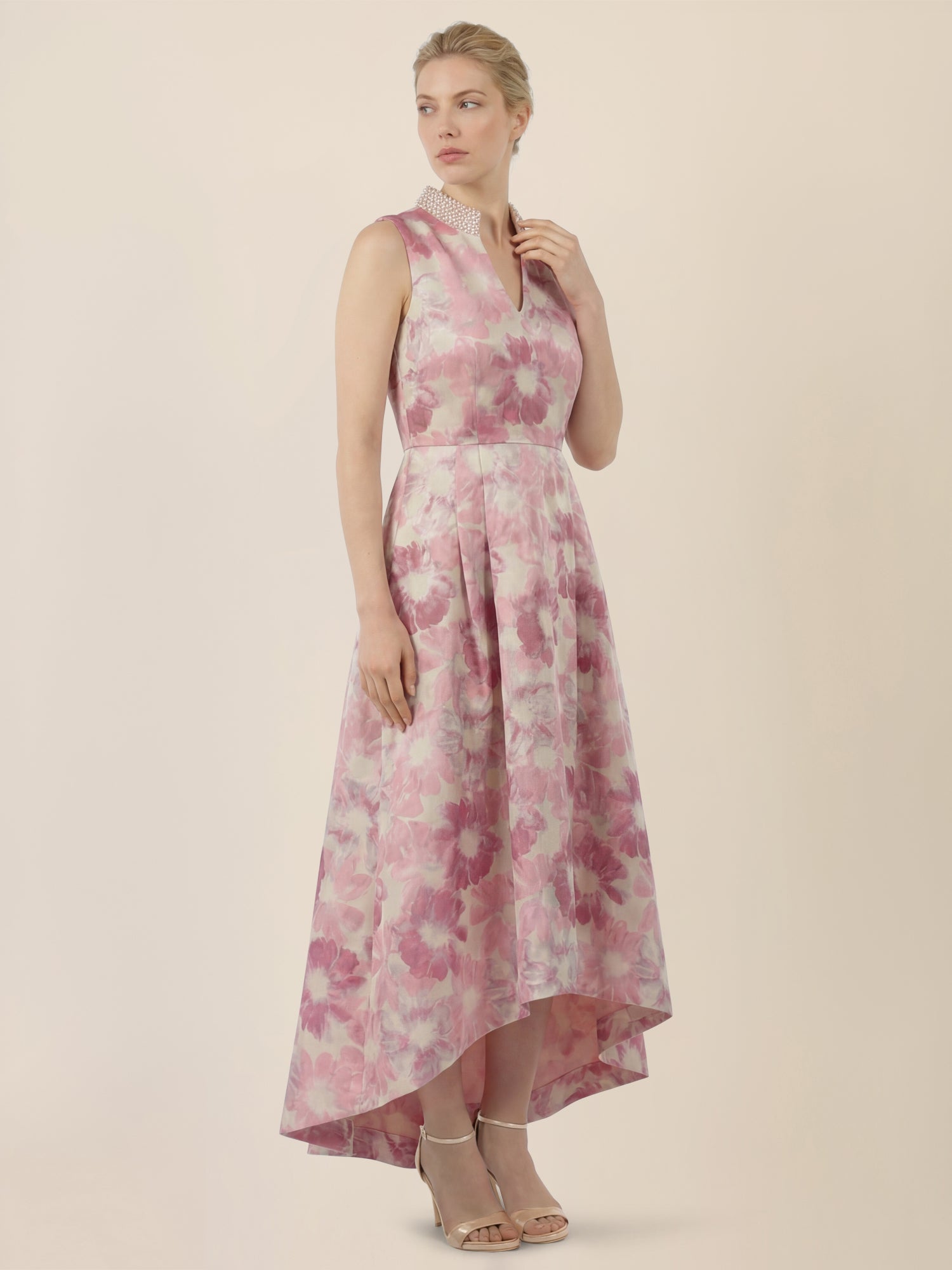 APART Midikleid mit Perlenkragen und Blütenjacquard | creme-rose