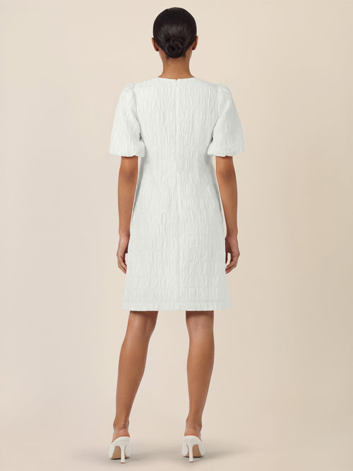 APART Kleid mit edler Crinkle-Struktur | creme image 1