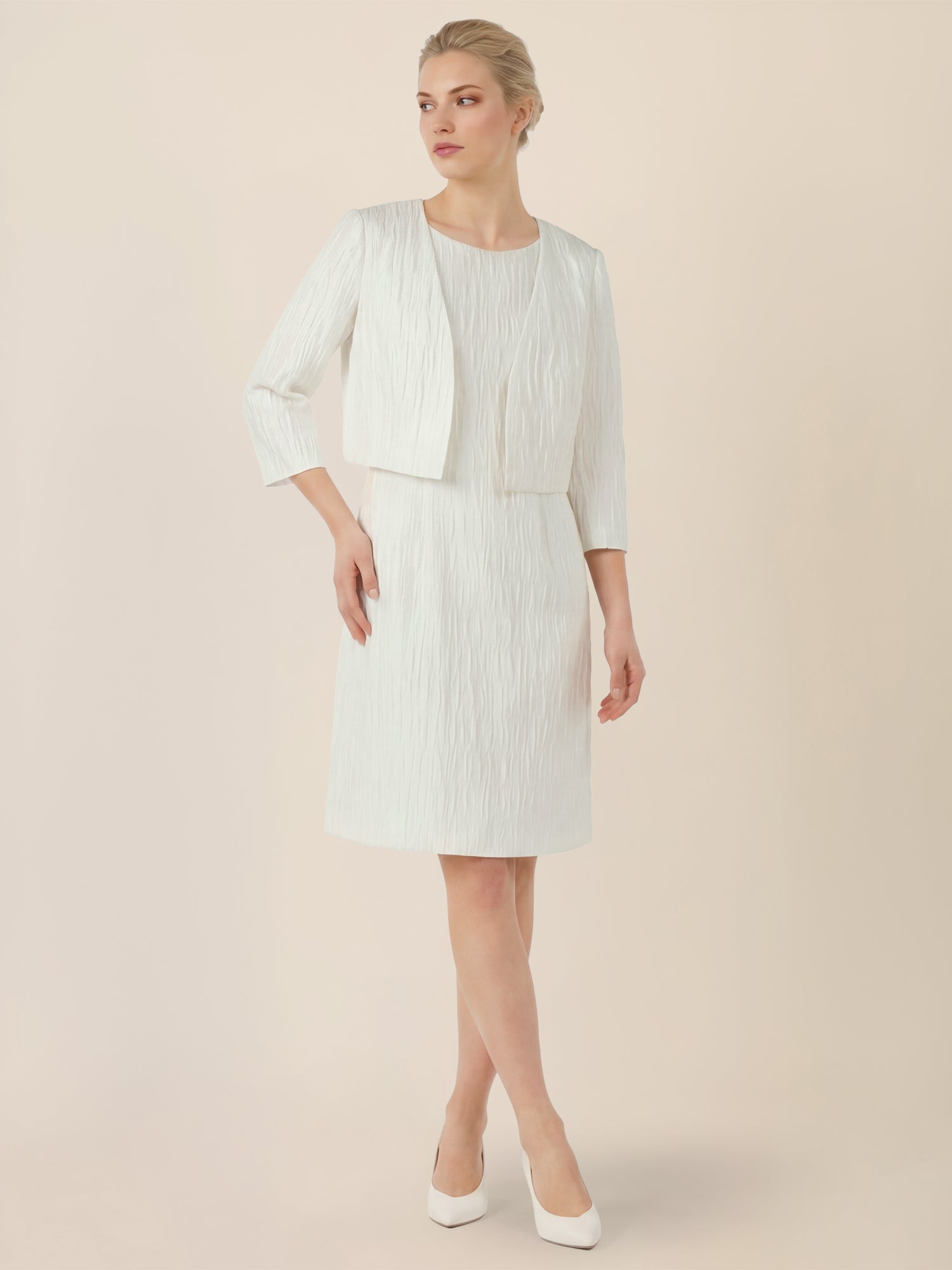 APART Kurze Jacquard-Bolero in eleganter Strukturoptik | creme