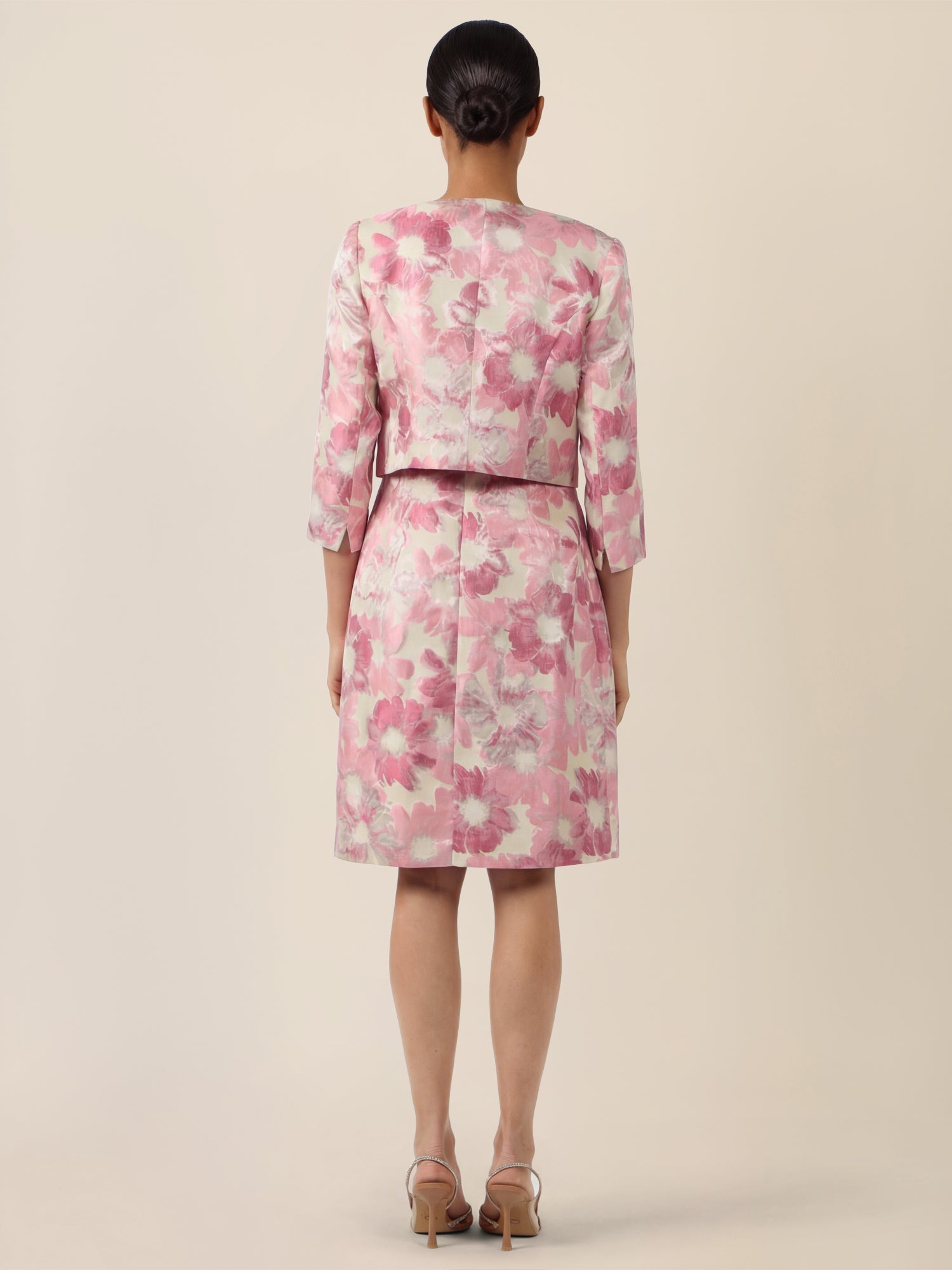 APART Eleganter Bolero mit floralem Glanzmuster | rosé-multicolor