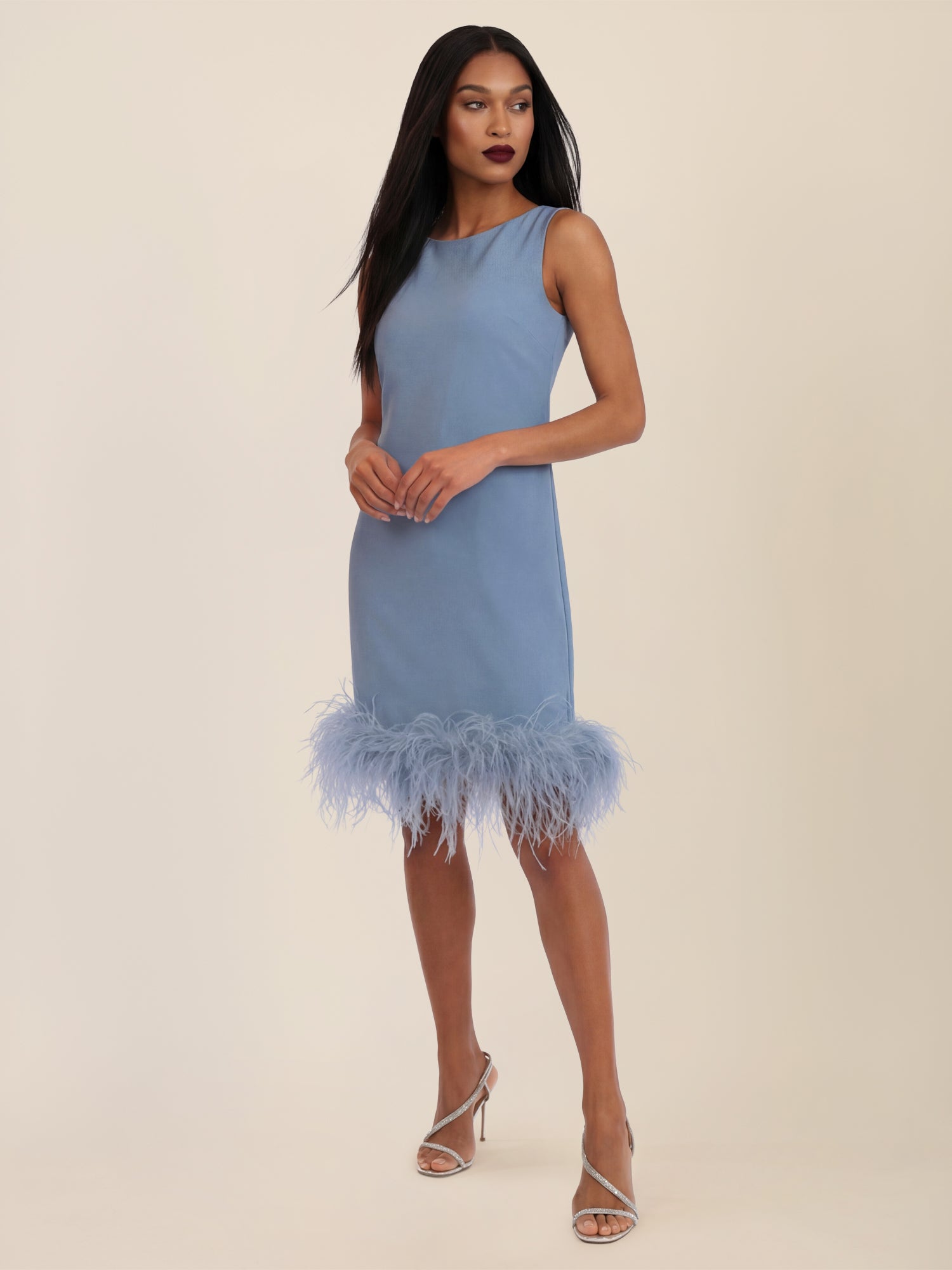 APART Kleid mit Federsaum | rauchblau