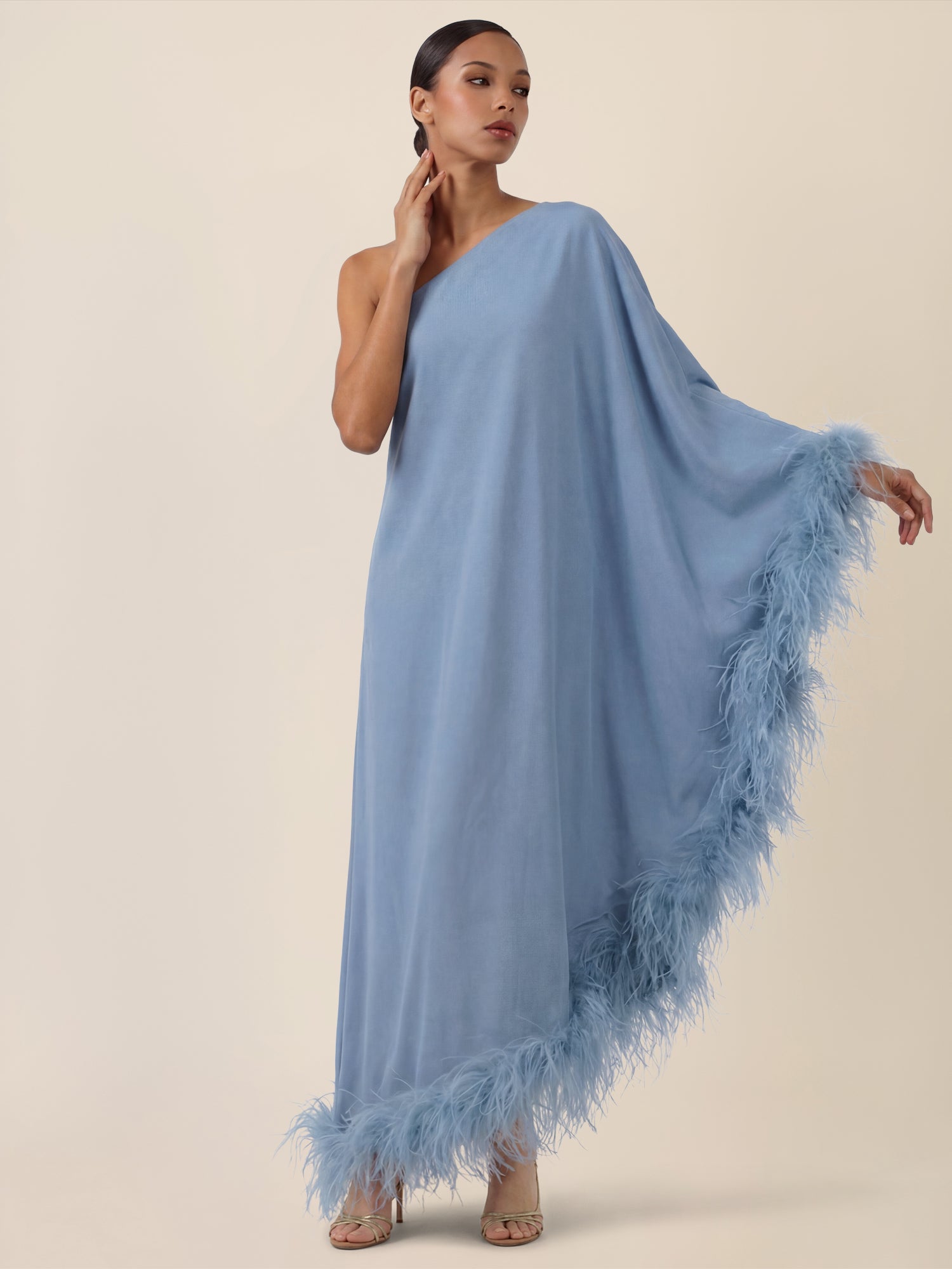 APART Asymmetrisches Abendkleid mit Federn | rauchblau