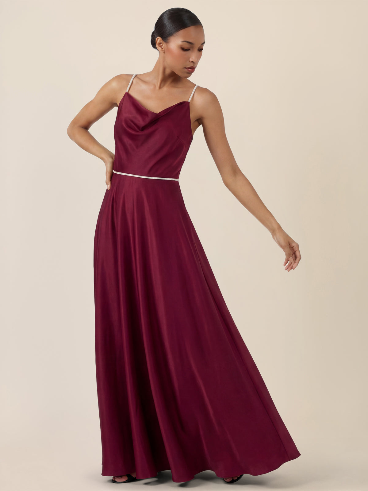 APART Abendkleid mit Glitzerträgern | weinrot