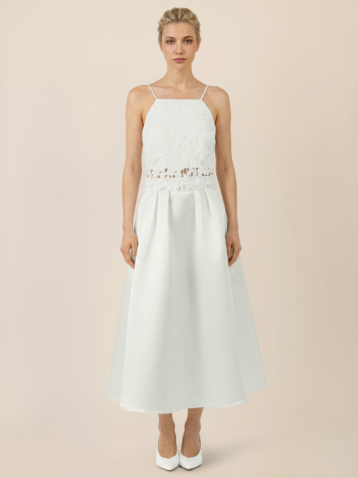 APART Satinkleid mit A-Linienrock und Spaghettiträgern | creme