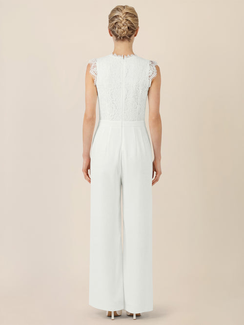 APART Abendoverall mit Spitzentop und weitem Bein | creme image 1