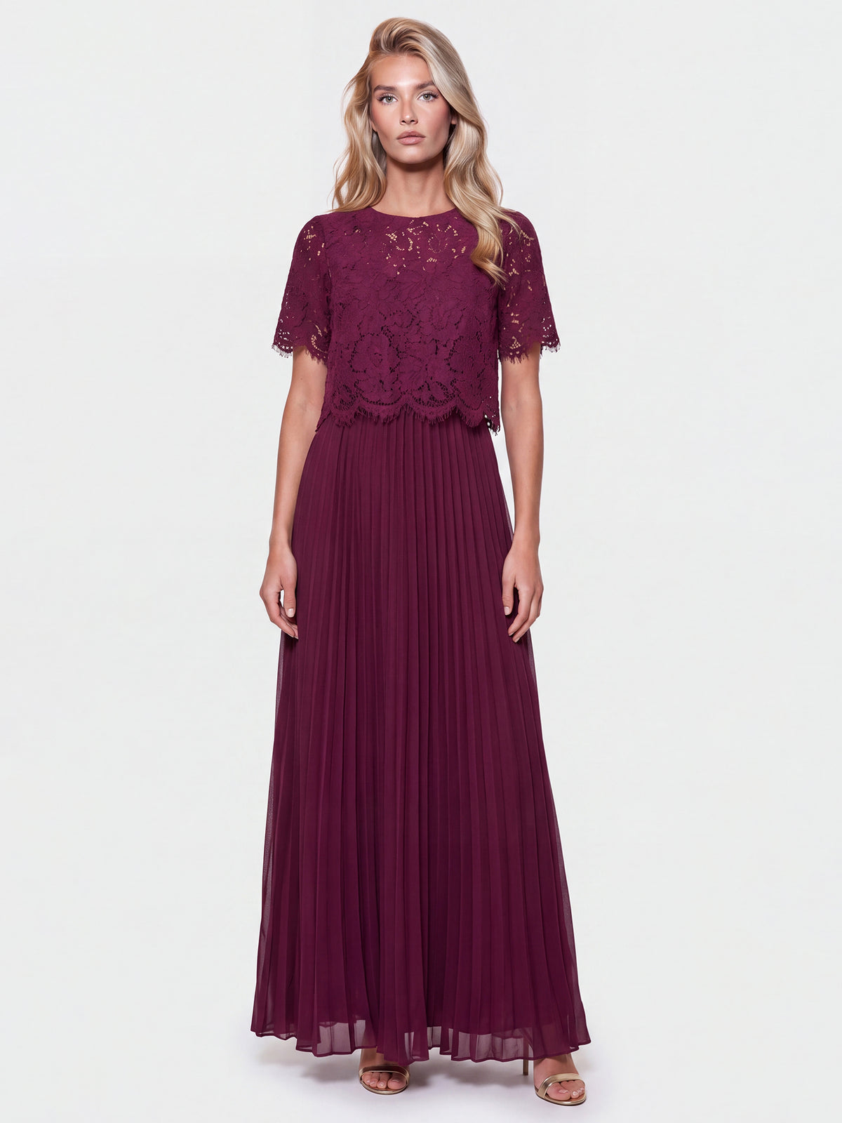APART Elegantes Maxikleid mit Spitzenoberteil und Plisseerock | weinrot