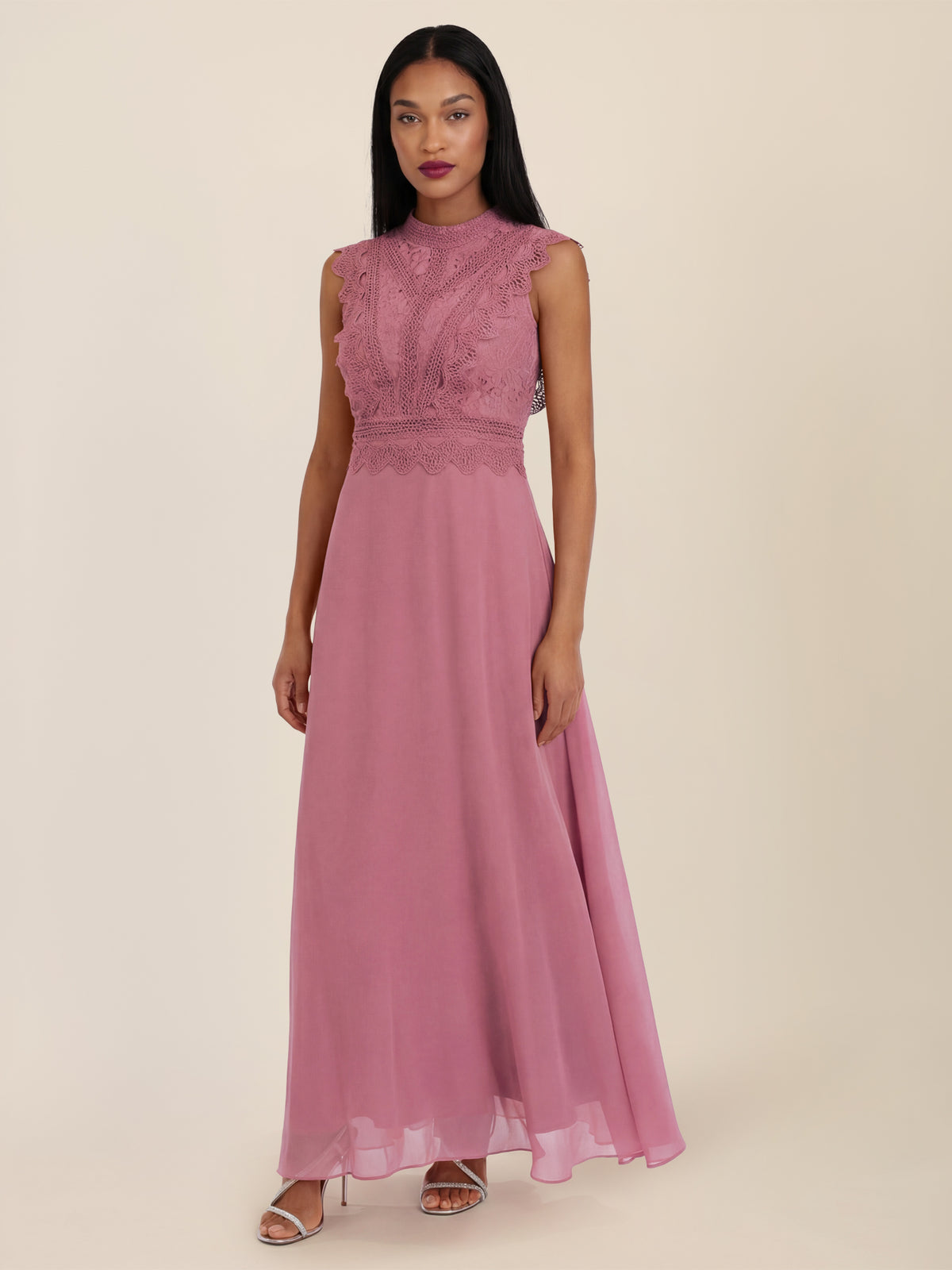 APART Maxikleid mit Häkelspitze und Stehkragen | rosé