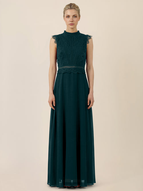 APART Maxikleid mit Häkelspitze und Stehkragen | emerald image 1