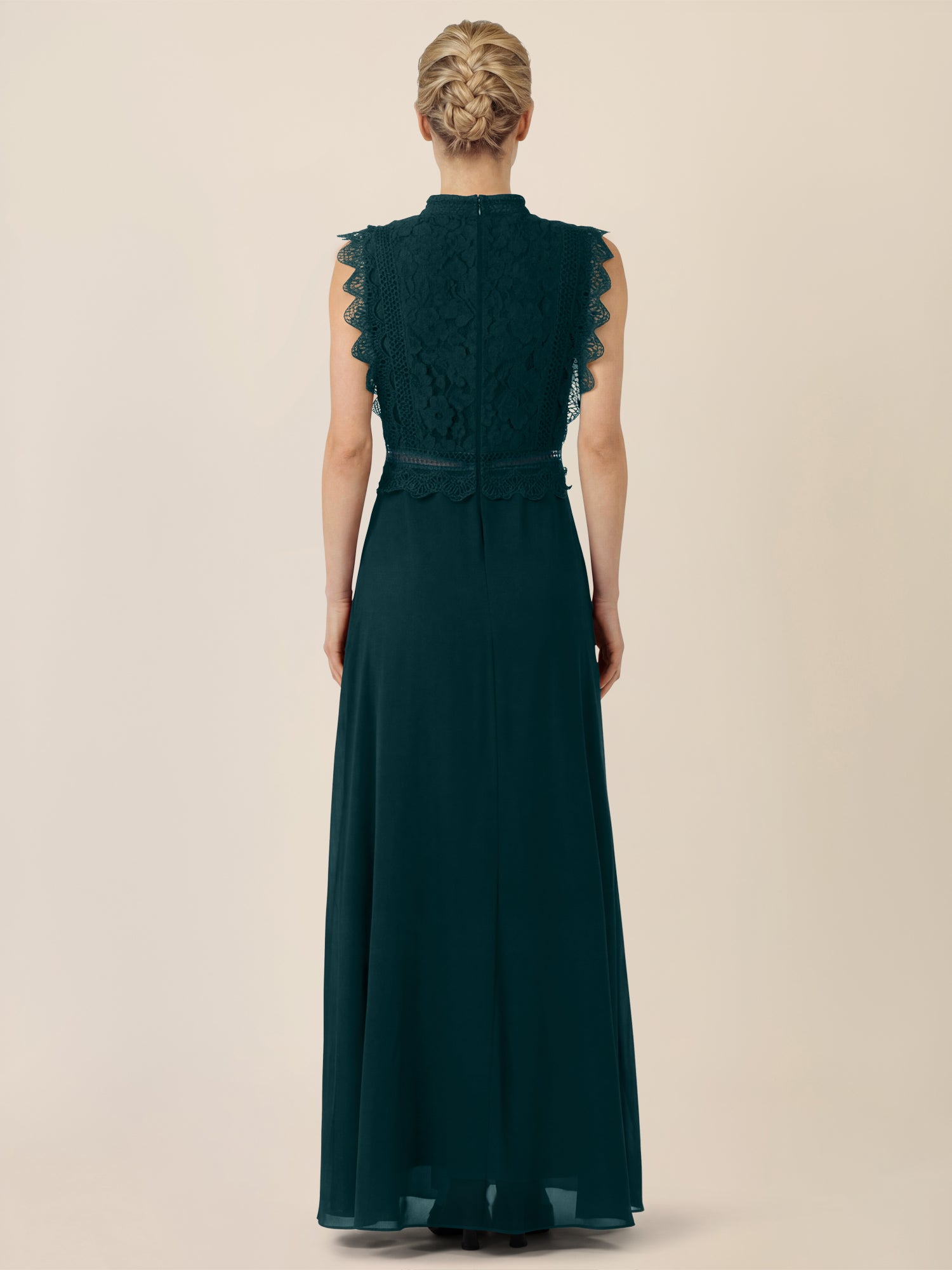 APART Maxikleid mit Häkelspitze und Stehkragen | emerald