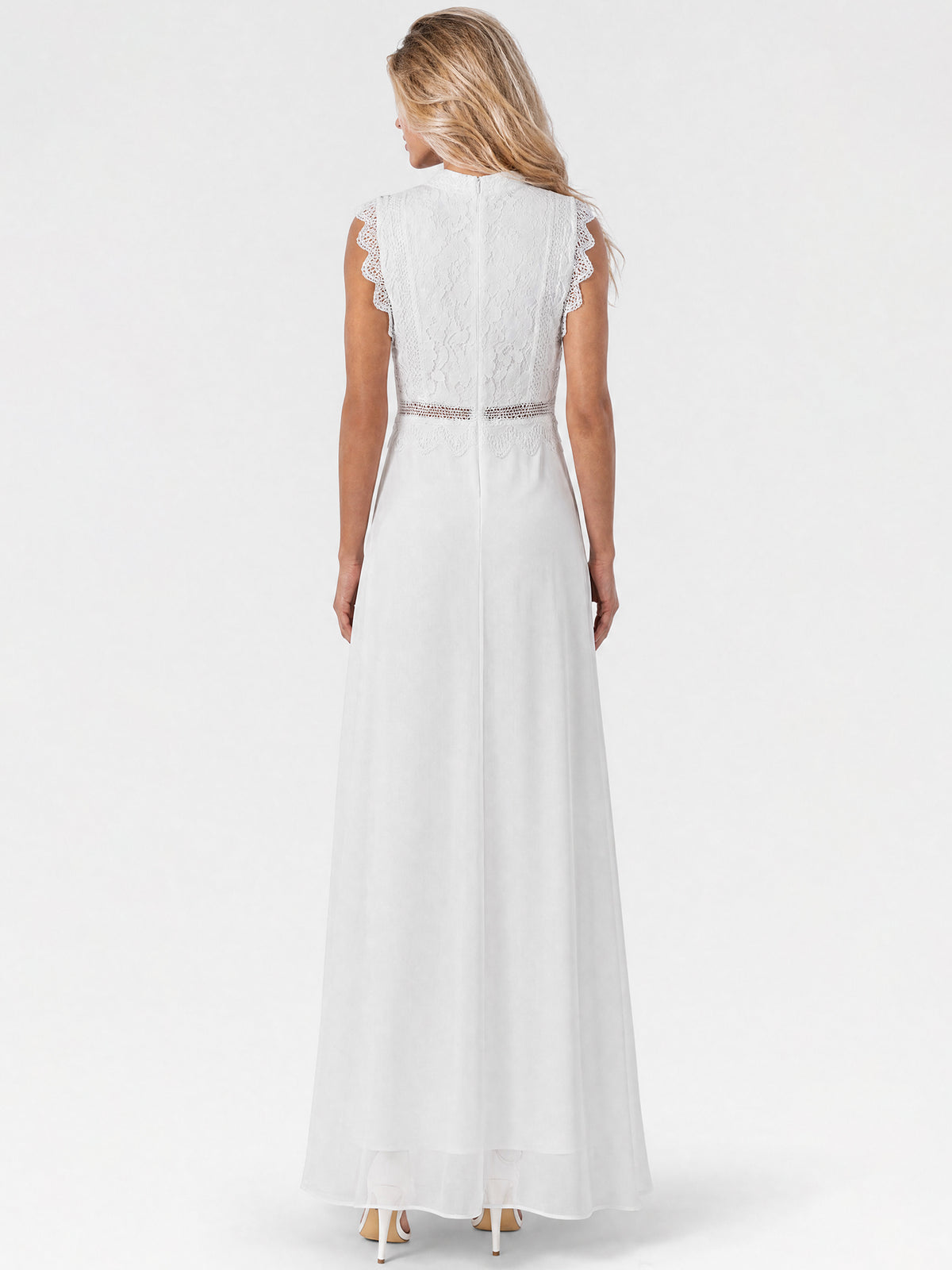 APART Maxikleid mit Häkelspitze und Stehkragen | creme