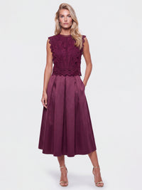 APART Spitzentop mit Rüschen und Häkeldetails | weinrot