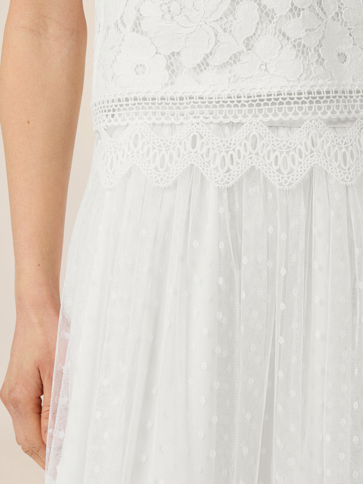 APART Tüllrock mit Tupfen und Futter | creme